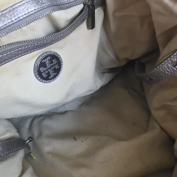 Tory Burch Metallic Silver Shoulder Bag Perfect Condition In/Out - Picture 6 of 7